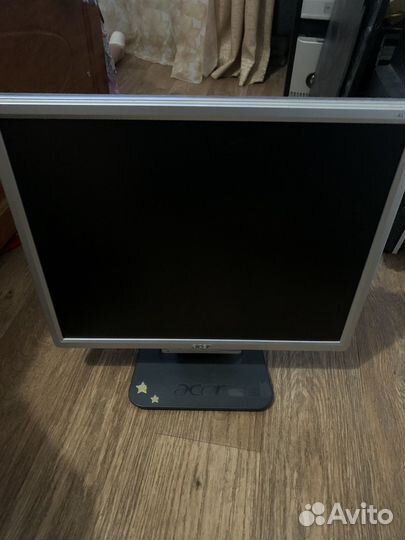 Монитор Acer и монитор LG