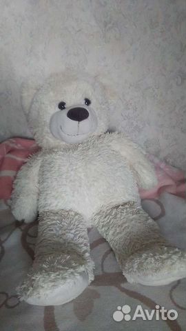 Плюшевый медведь большой