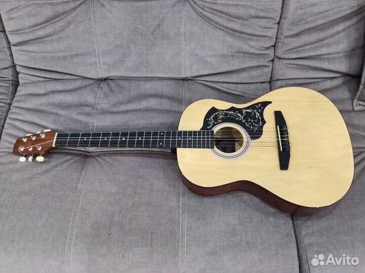 Акустическая гитара starsun + чехол + струны