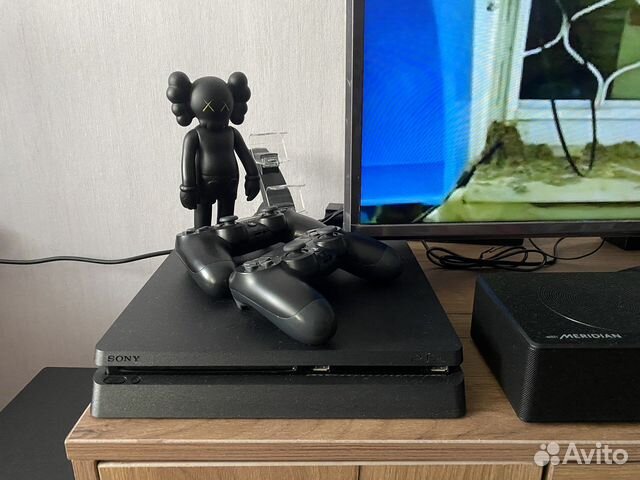 Sony PS4 slim 1tb