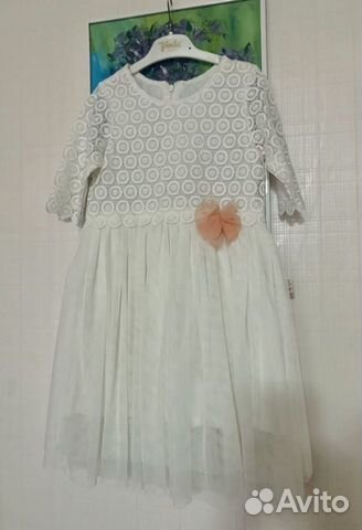 Платье нарядное гипюр р-р 116-122