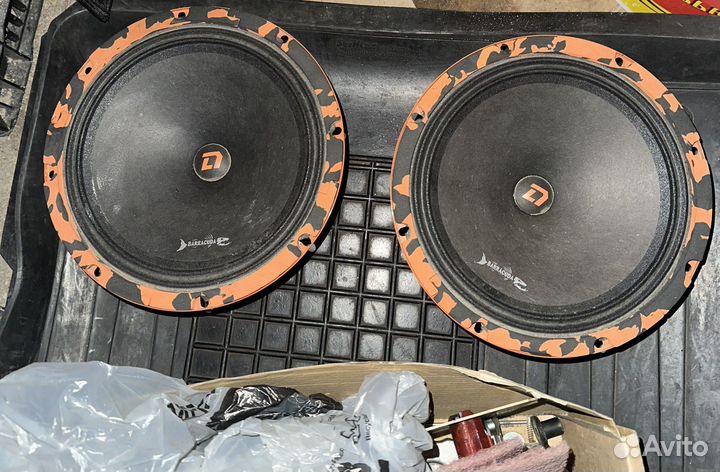 Динамики dl audio barracuda 200