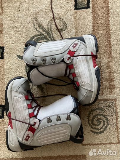 Сноубордические ботинки