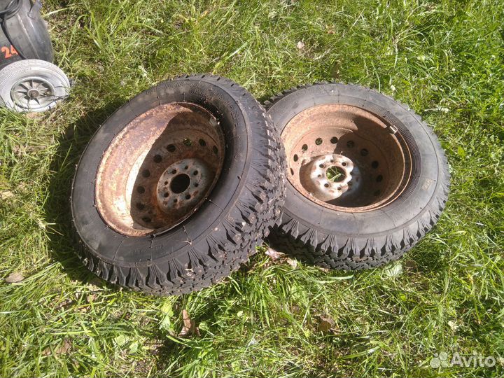 Колеса шипованые р13
