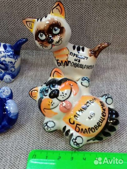 Сувениры фигурки
