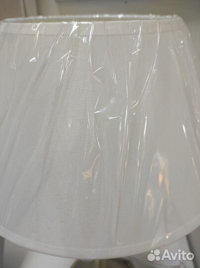 Лампа настольная, светильник