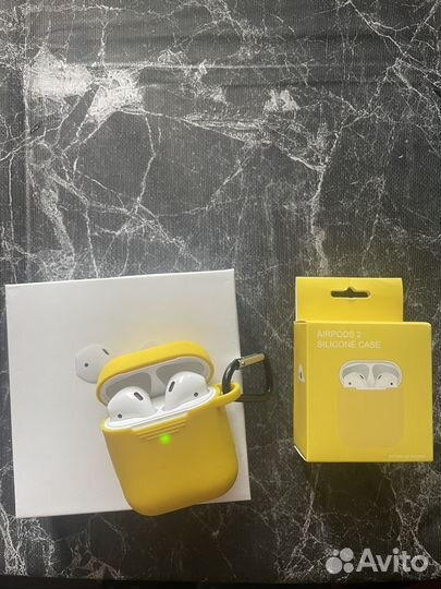 Беспроводные наушники Apple Airpods 2