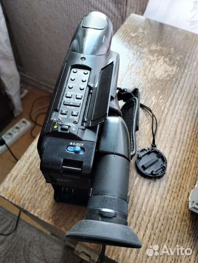 Видеокамера panasonic Vhs-c NV-A3 рабочая с сумкой