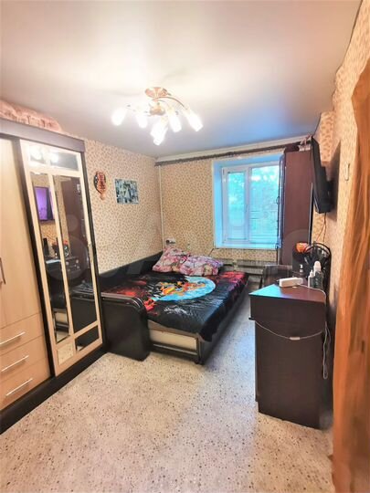 Комната 12,7 м² в 5-к., 3/6 эт.