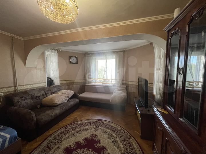 4-к. квартира, 95 м², 4/14 эт.