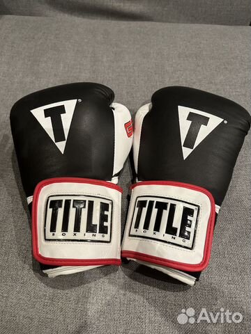 Боксерские перчатки