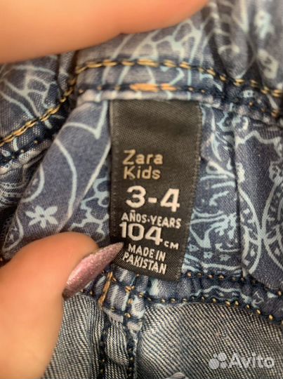 Джинсы zara для девочки 104