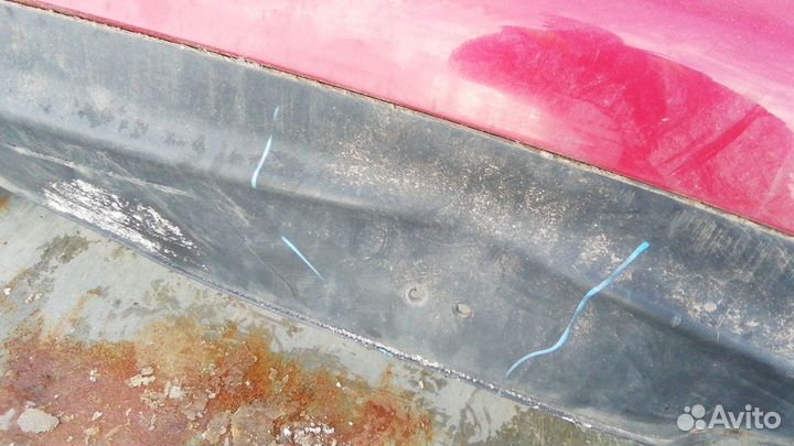 Бампер задний Volkswagen Bora