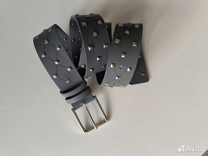 Стеганый ремень с заклёпками