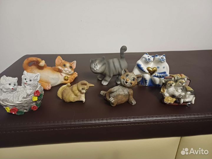 Статуэтка- фигурка кошка