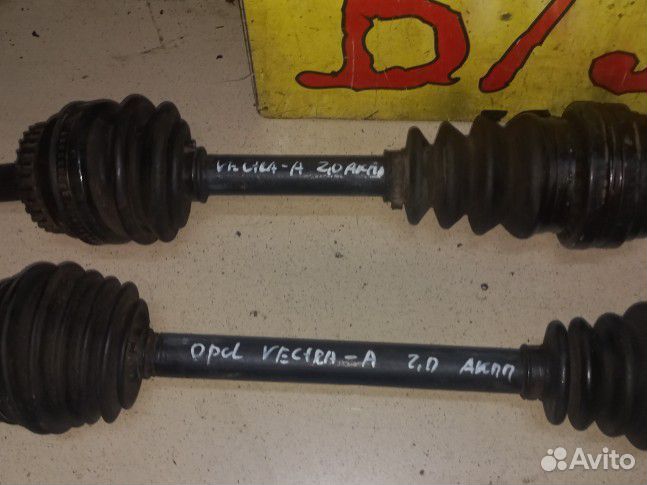 Полуось правая Opel Vectra A 2.0 АКПП