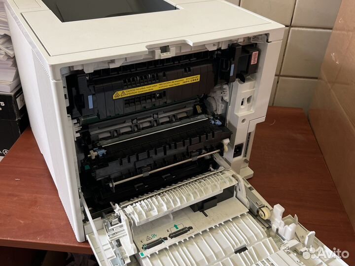 HP LaserJet Enterprise M608