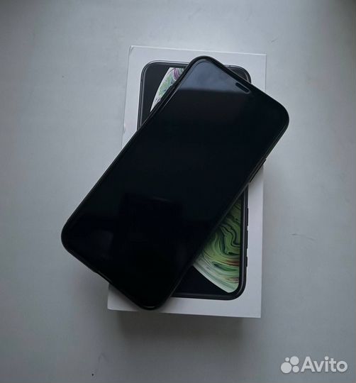 iPhone Xs, 256 ГБ