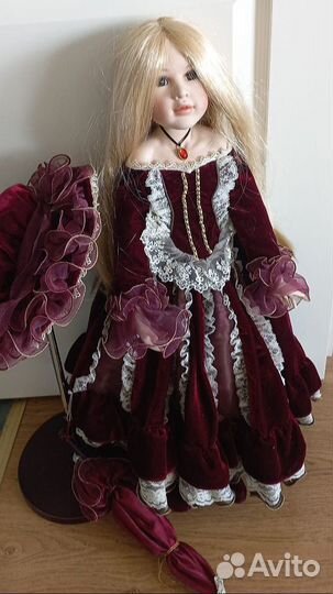 Кукла фарфоровая коллекционная большая Remeco doll