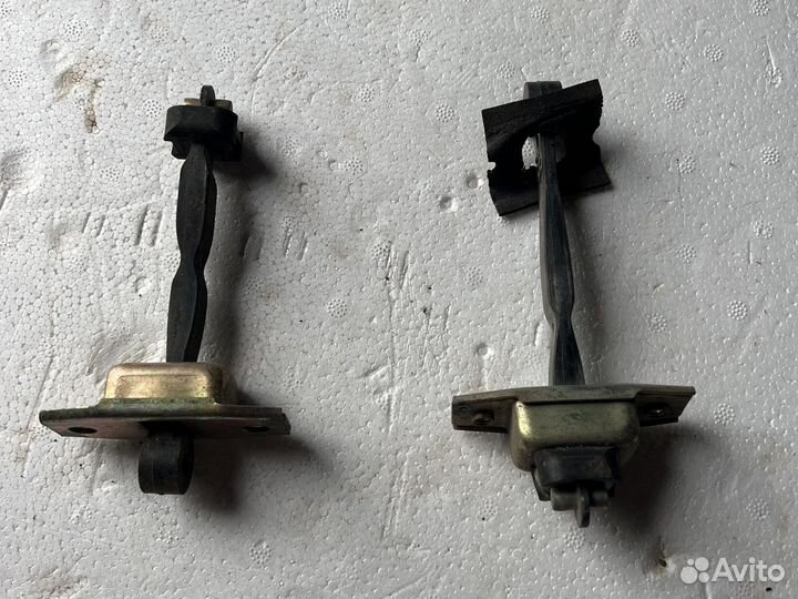 Ограничитель двери mark 2 jzx 100