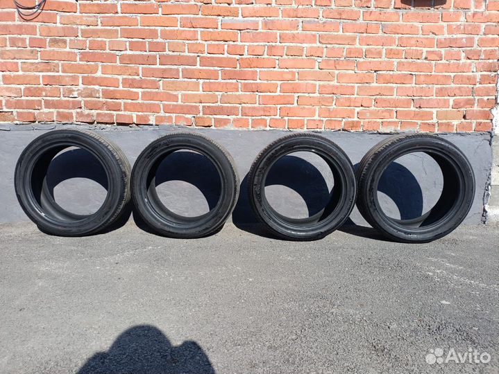 Yokohama 104ZR 235/45 R18