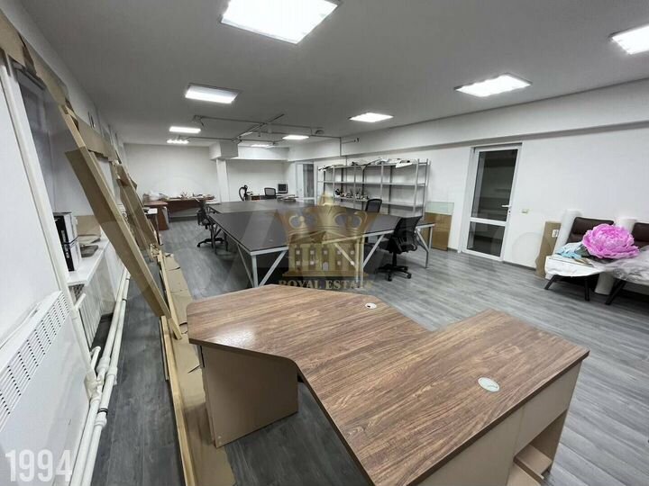 Сдам помещение свободного назначения, 305 м²