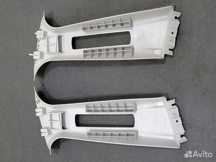 Обшивка стойки Haima 3 2010-2013