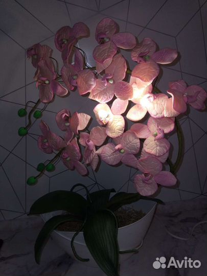 Светильник орхидея