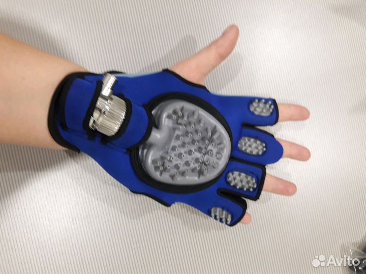Перчатка-душ для мытья животных