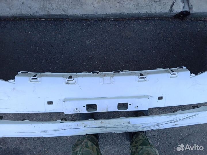 Бампер передний