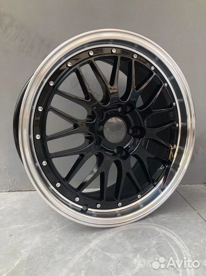 Диски BBS LM R17 7.5j ET35 5x120 (черные)