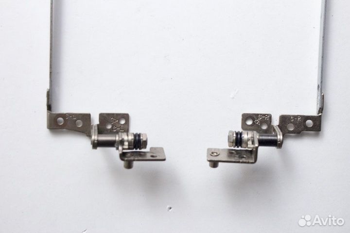 Петли для ноутбука Lenovo G550. Отп. в регионы