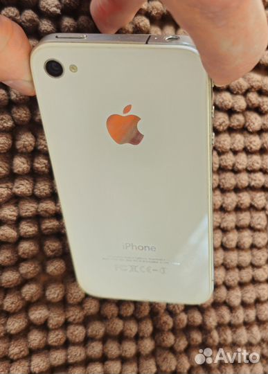 iPhone 4, 16 ГБ