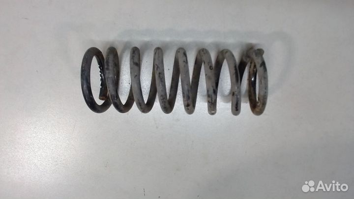 Пружина подвески Nissan Elgrand, 1997