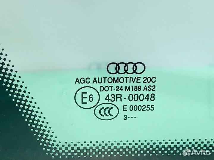 Стекло боковое (форточка) левое Audi Q3 2013 год