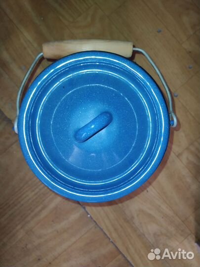 Два бидона (из СССР и из 80х или 90-х )