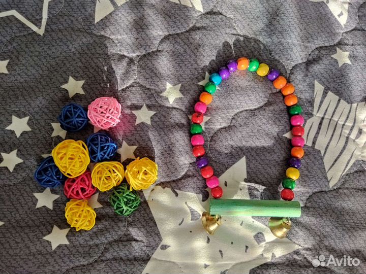 Игрушки для попугаев