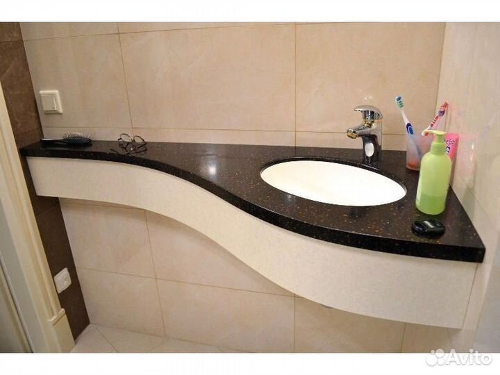 Столешницы из искусственного камня в ванну