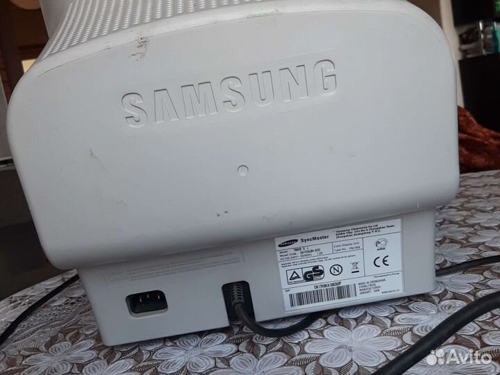 Монитор Samsung syncmaster 796 мв