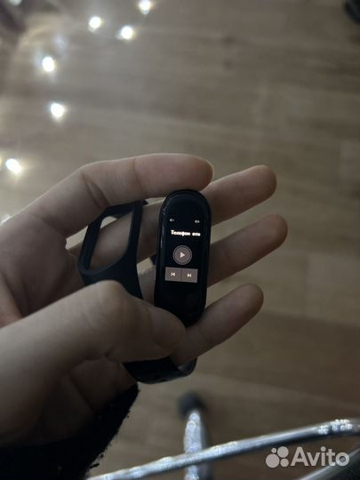 Фитнес браслет xiaomi mi band 4