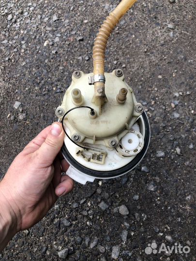 Volkswagen Touareg топливный фильтр 3.2 4.2