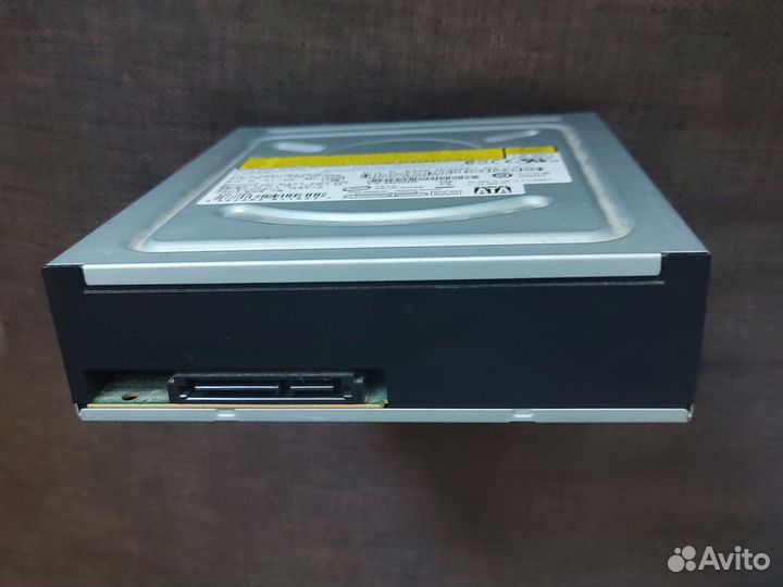 CD DVD RW ROM пишущий