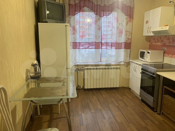 1-к. квартира, 44 м², 1/9 эт.