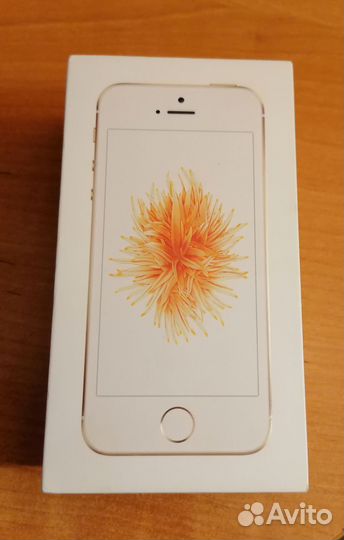 Запчасти для iPhone Se, 5s, 5