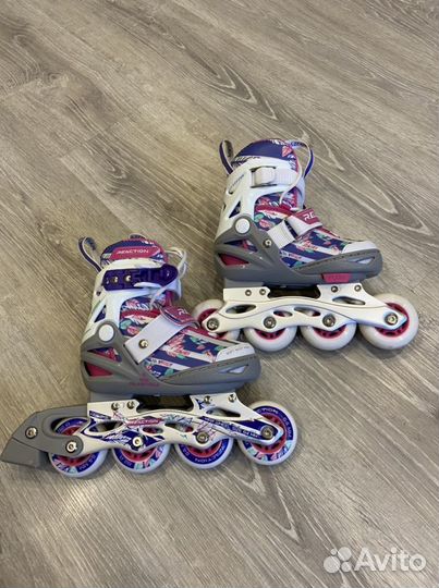 Роликовые коньки с амуницией, размер 26-31
