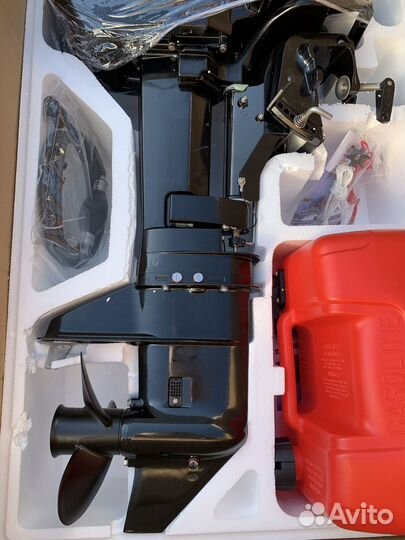 Лодочный мотор Gladiator G9.8FHS 2-такт