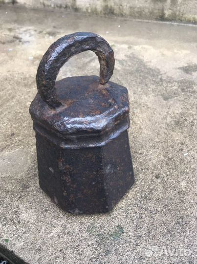 Царская гранёная гиря, 1 пуд (16 кг)