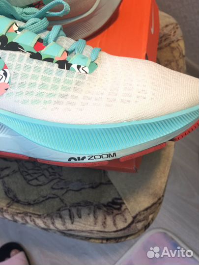 Кроссовки женские 38 размер