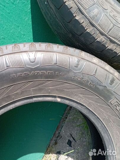 Kumho Road Venture ST KL16 225/75 R16 32S