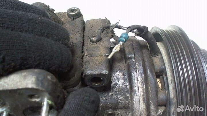 Компрессор кондиционера Toyota Land Cruiser Prado
